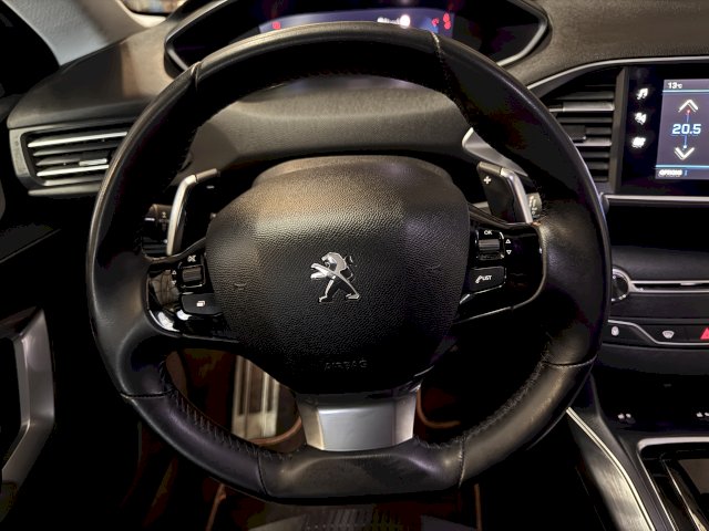 Peugeot Peugeot 308 II 1.5 BlueHDi 130ch S&S Allure EAT8