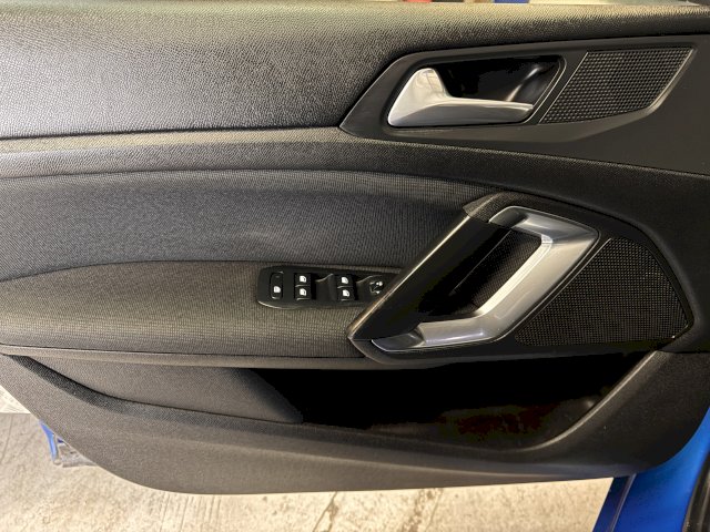 Peugeot Peugeot 308 II 1.5 BlueHDi 130ch S&S Allure EAT8