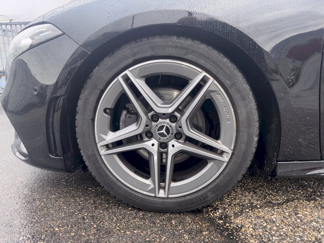Mercedes-Benz Mercedes-Benz Classe A IV 200d 150ch AMG Line DCT