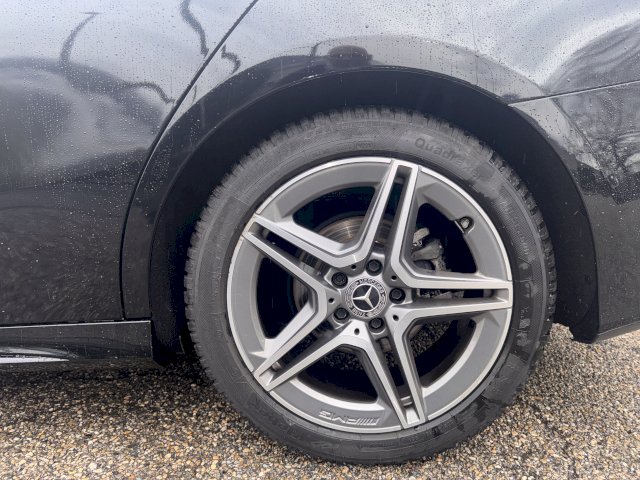 Mercedes-Benz Mercedes-Benz Classe A IV 200d 150ch AMG Line DCT