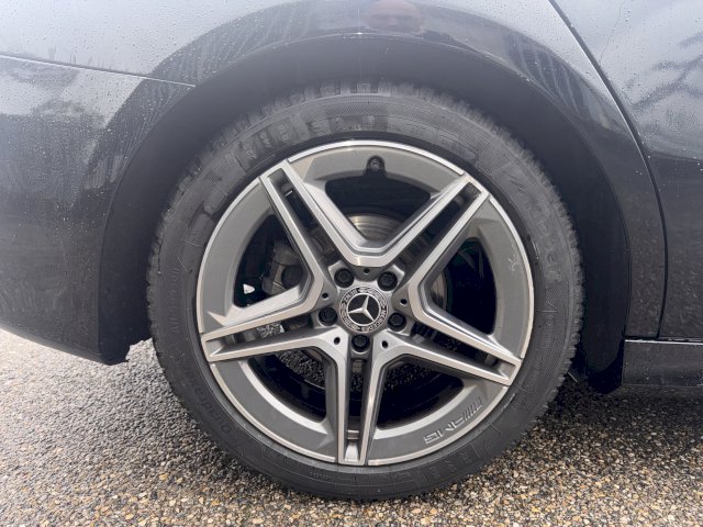 Mercedes-Benz Mercedes-Benz Classe A IV 200d 150ch AMG Line DCT