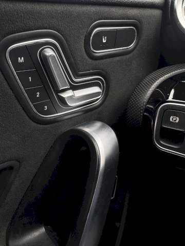 Mercedes-Benz Mercedes-Benz Classe A IV 200d 150ch AMG Line DCT