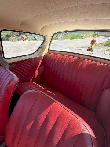Ford ANGLIA DELUXE