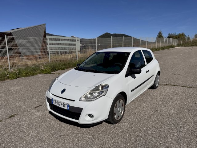 Renault Renault Clio III (B/C85) 1.2 16v 75ch Collection Alizé 3p