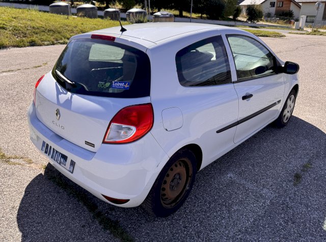 Renault Renault Clio III (B/C85) 1.2 16v 75ch Collection Alizé 3p