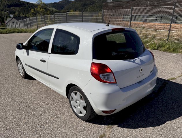 Renault Renault Clio III (B/C85) 1.2 16v 75ch Collection Alizé 3p
