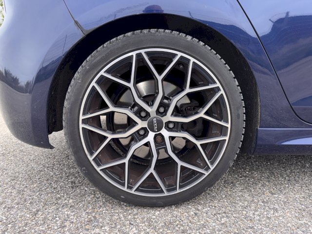 Volkswagen Volkswagen Golf VI 2.0 TSI 270 R 4Motion DSG6 5p