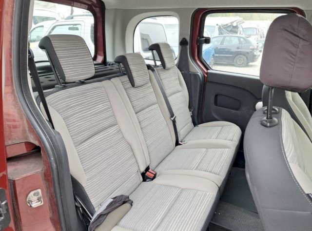 Renault Renault Kangoo II (K61) 1.5 dCi 90ch FAP Privilège