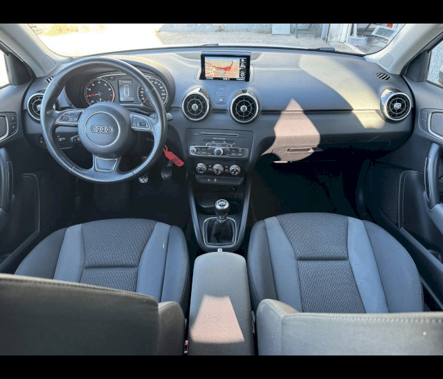 Audi Audi A1  1.0 TFSI 95ch ultra Ambition