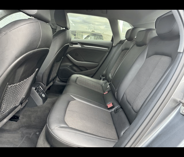 Audi Audi A3 III 1.0 TFSI 115ch Design S tronic 7