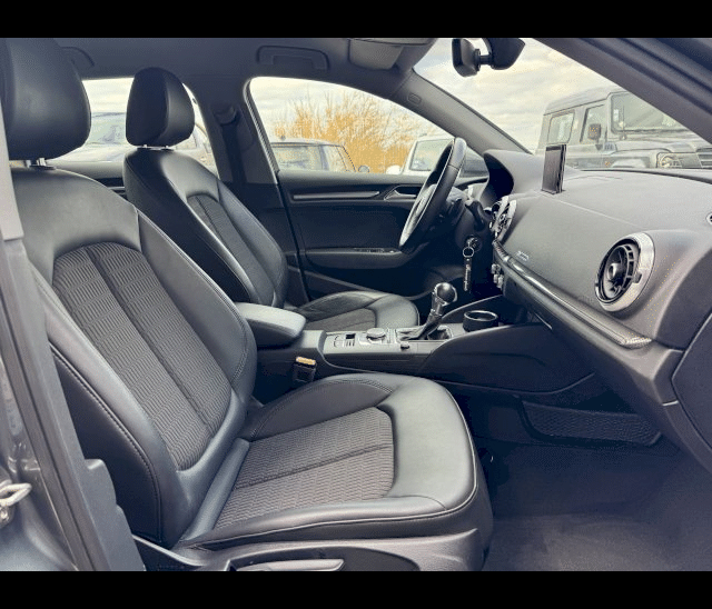 Audi Audi A3 III 1.0 TFSI 115ch Design S tronic 7