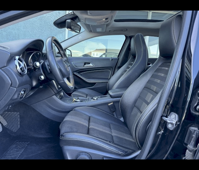 Mercedes-Benz Mercedes-Benz Classe GLA PHASE 2 (X156) 200 156 CH 7G-DCT
