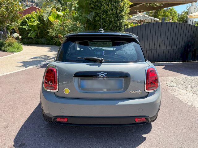 Mini Mini Mini Cooper SE 184ch Essential BVA