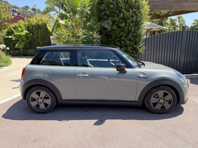 Mini Mini Mini Cooper SE 184ch Essential BVA