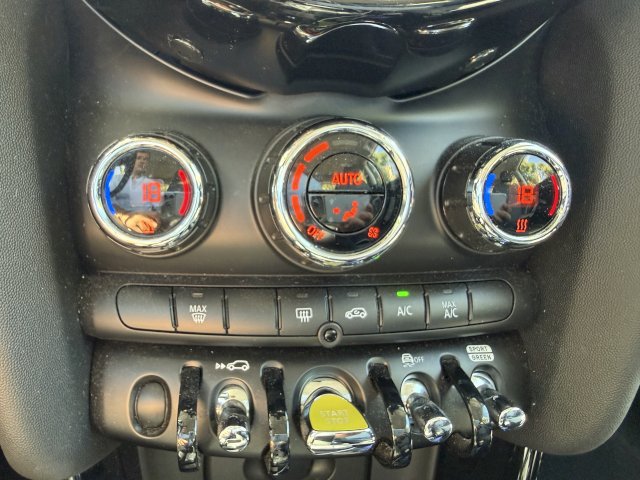 Mini Mini Mini Cooper SE 184ch Essential BVA