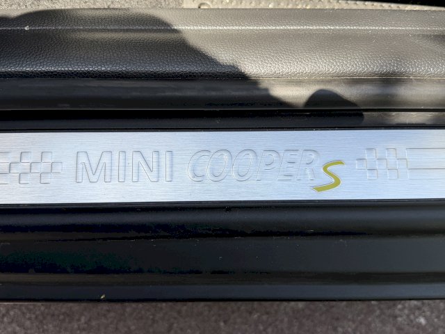 Mini Mini Mini Cooper SE 184ch Essential BVA