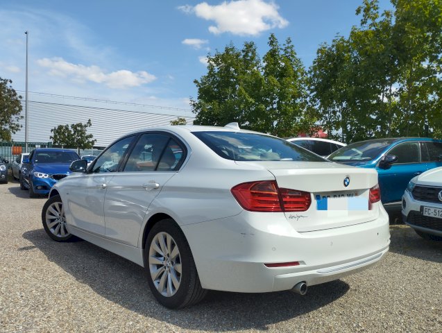 BMW BMW Série 3 VI (F30) 318d 143ch Modern