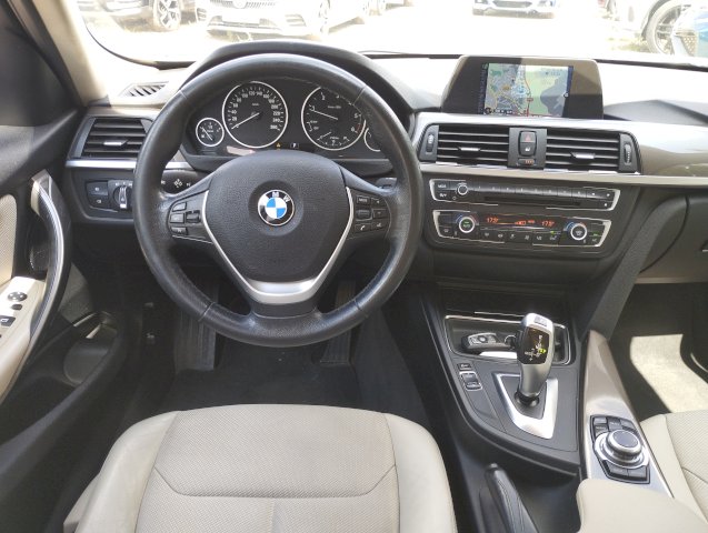 BMW BMW Série 3 VI (F30) 318d 143ch Modern