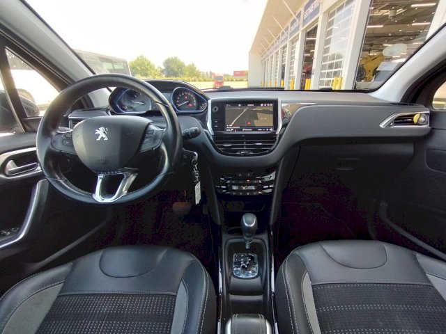 Peugeot Peugeot 2008 1.5 BlueHDI EAT6 120 CV ALLURE