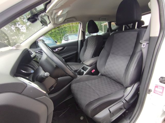 Nissan Nissan Qashqai II (J11) 1.2L DIG-T 115ch Acenta