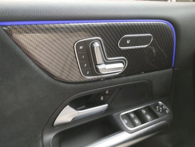 Mercedes-Benz Mercedes-Benz Classe B 180d 116ch AMG Line 7G-DCT