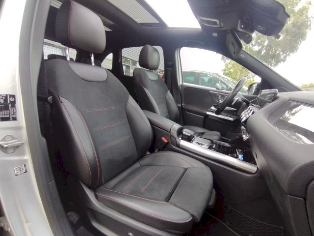 Mercedes-Benz Mercedes-Benz Classe B 180d 116ch AMG Line 7G-DCT