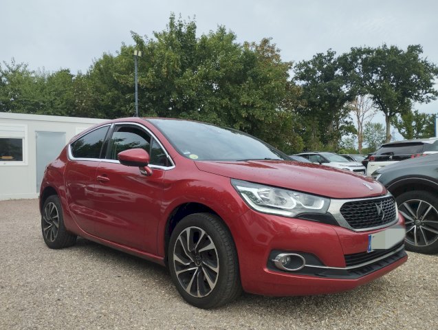DS DS  4 BlueHDI 120 CV S&S BE CHIC