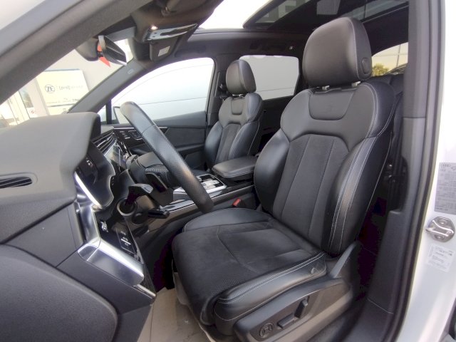 Audi Audi Q7 50 TDI 286ch S line quattro Tiptronic 7 places
