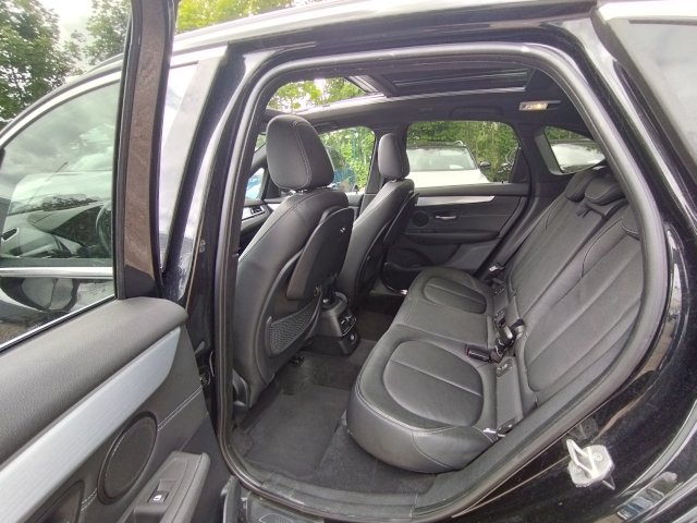 BMW BMW Serie 2 Activetourer I (F45) 220d 190ch Luxury