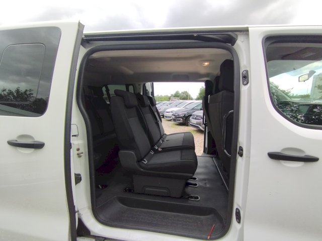 Peugeot Peugeot Expert III 1.5 BlueHDi 120ch S&S Standard 9 Places
