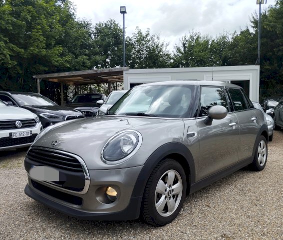 Mini Mini Mini 1.5i DCT7 102 5P
