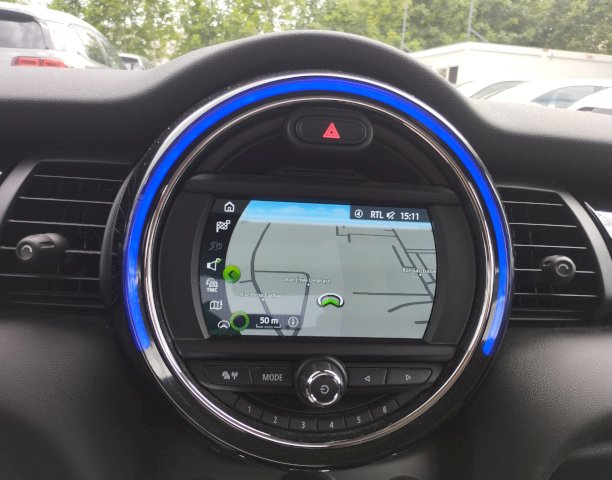 Mini Mini Mini 1.5i DCT7 102 5P