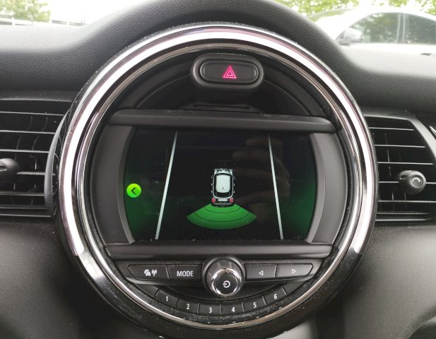 Mini Mini Mini 1.5i DCT7 102 5P