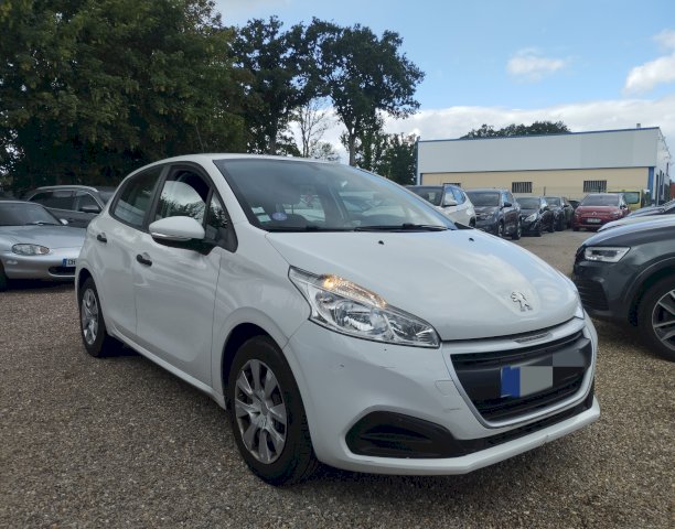 Peugeot Peugeot 208 1.2 68 CH   2 PLACES