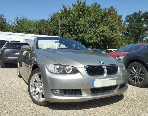 BMW BMW Série 3 V (E90) 320i 170ch Luxe