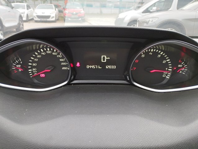 Peugeot Peugeot 308 II 1.2 Puretech 110ch Style S&S 5p