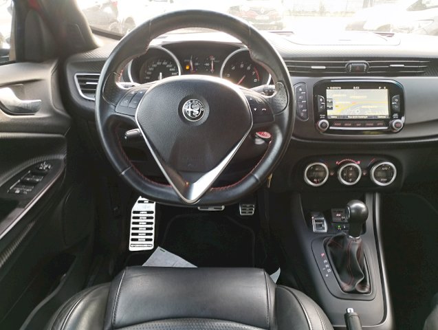 Alfa-Romeo Alfa-Romeo Giulietta  1.4 TB MultiAir 170ch Lusso Stop&Start TCT