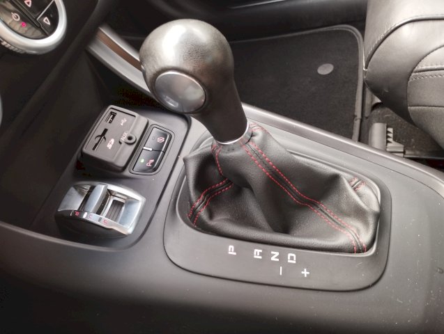 Alfa-Romeo Alfa-Romeo Giulietta  1.4 TB MultiAir 170ch Lusso Stop&Start TCT