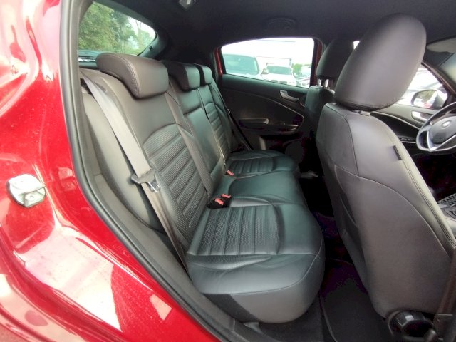 Alfa-Romeo Alfa-Romeo Giulietta  1.4 TB MultiAir 170ch Lusso Stop&Start TCT