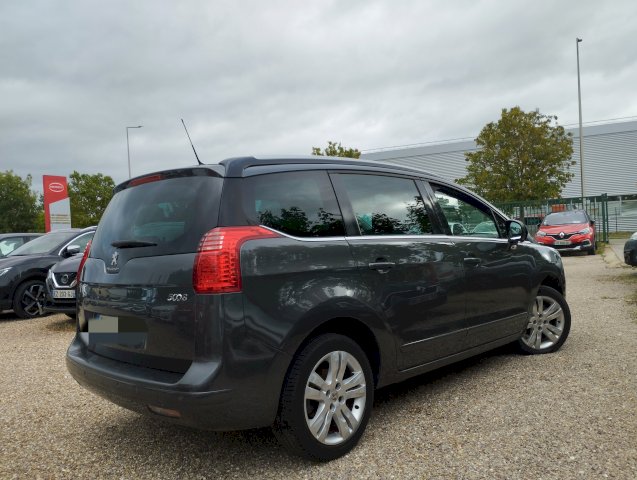 Peugeot Peugeot 5008  1.6 HDi 115ch FAP Business Pack