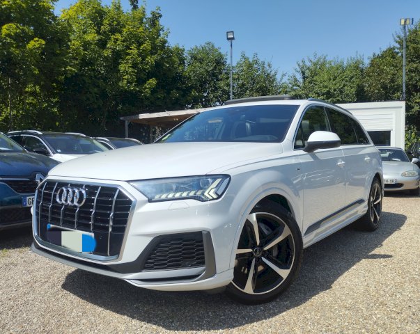 Audi Audi Q7 50 TDI 286ch S line quattro Tiptronic 7 places