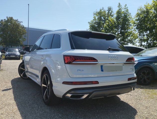 Audi Audi Q7 50 TDI 286ch S line quattro Tiptronic 7 places