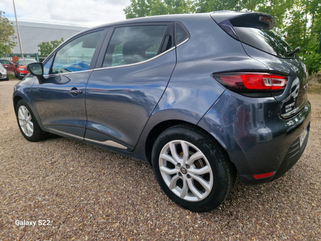 Renault Renault Clio IV (B98) 0.9 TCe 90ch energy Business 5p