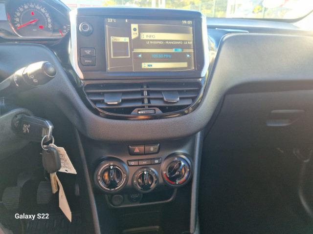 Peugeot Peugeot 208  1.4 HDi FAP Envy 5p