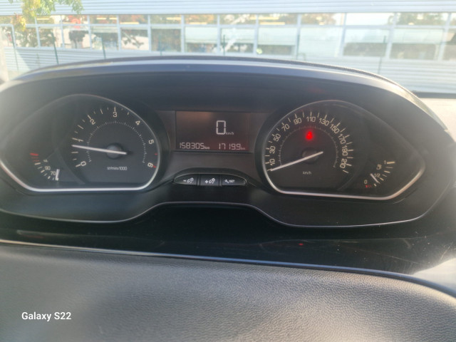 Peugeot Peugeot 208  1.6 BlueHDi 100ch Active 5p