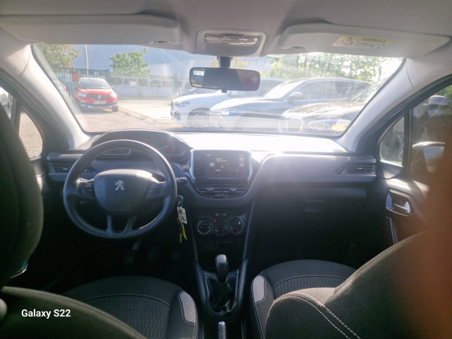 Peugeot Peugeot 208  1.6 BlueHDi 100ch Active 5p