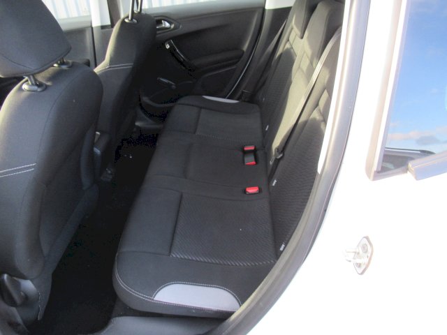 Peugeot Peugeot 2008  1.4 HDi FAP Access