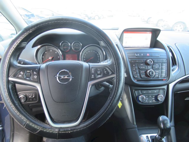 Opel Opel Zafira Tourer  2.0 CDTI 110ch Cosmo 7 places