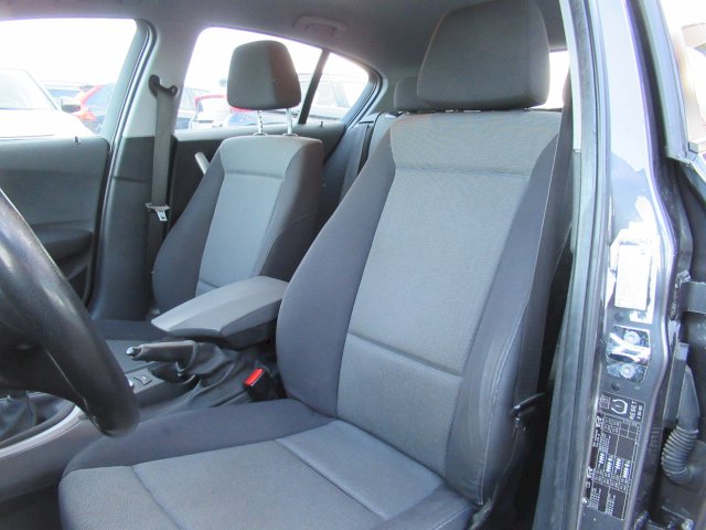 BMW BMW Série 1 I (E81/87) 118d Confort