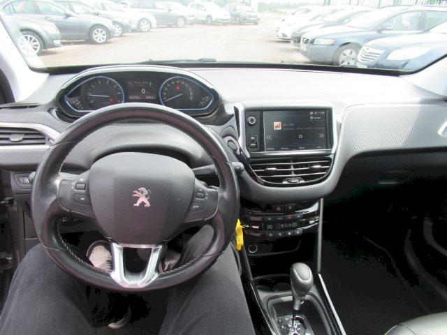 Peugeot Peugeot 2008  1.2 PureTech 110ch Allure S&S EAT6